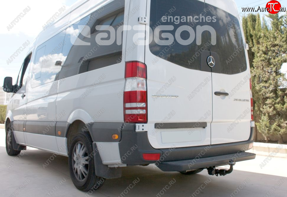 12 299 р. Фаркоп Aragon. (шар S) Volkswagen Crafter 1 (2006-2017)  с доставкой в г. Новочеркасск