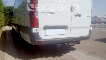 21 599 р. Фаркоп Aragon. (шар C)  Mercedes-Benz Sprinter ( W906,  W910) (2006-2024), Volkswagen Crafter  1 (2006-2017)  с доставкой в г. Новочеркасск. Увеличить фотографию 1