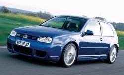 Передний бампер R32 v2 Volkswagen Golf 4 (1997-2003)