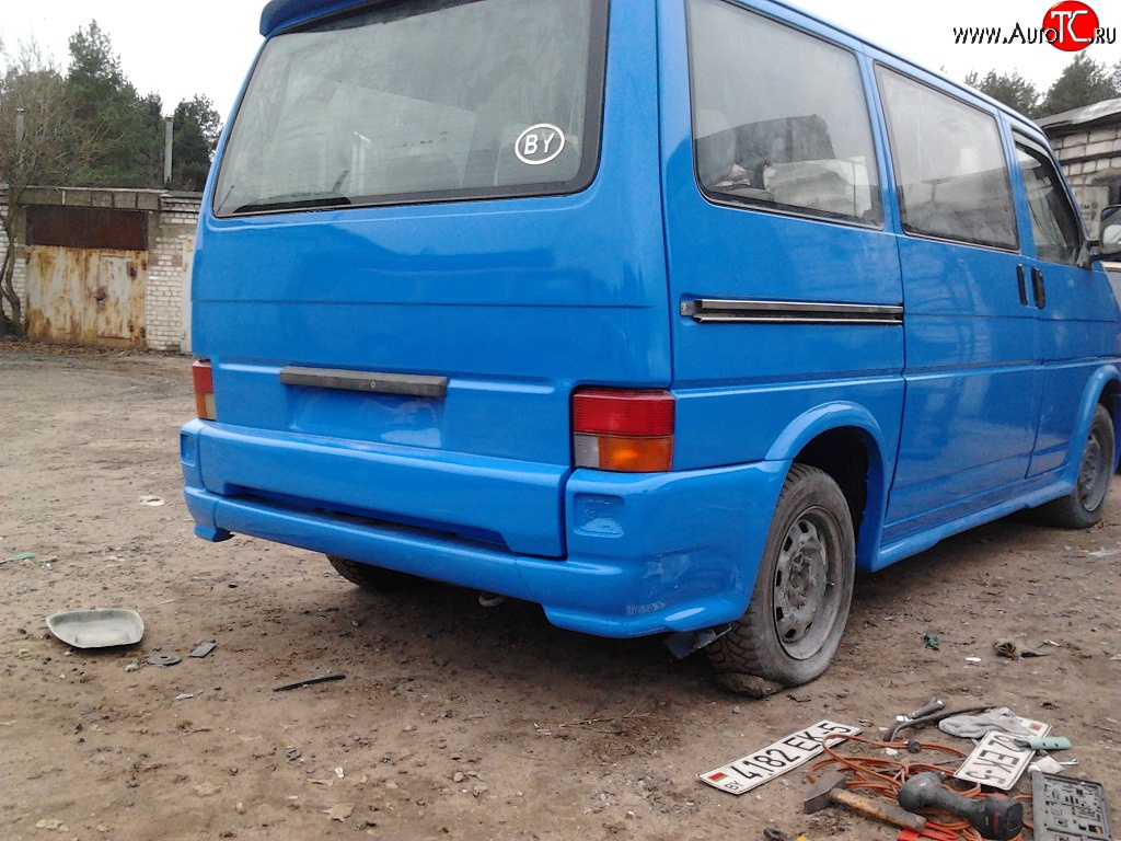 8 899 р. Задний бампер Luxe  Volkswagen Caravelle  T4 - Transporter  T4  с доставкой в г. Новочеркасск