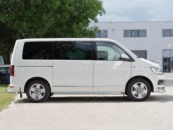 Левая защита порога Russtal из круглой трубы диаметром 63 мм v2 Volkswagen Transporter T6 дорестайлинг (2015-2019)